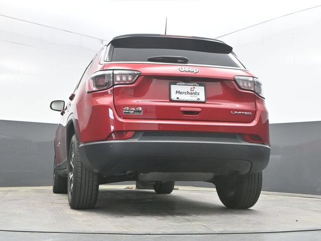 Used 2025 Jeep Compass Limited AWD/4WD image 37