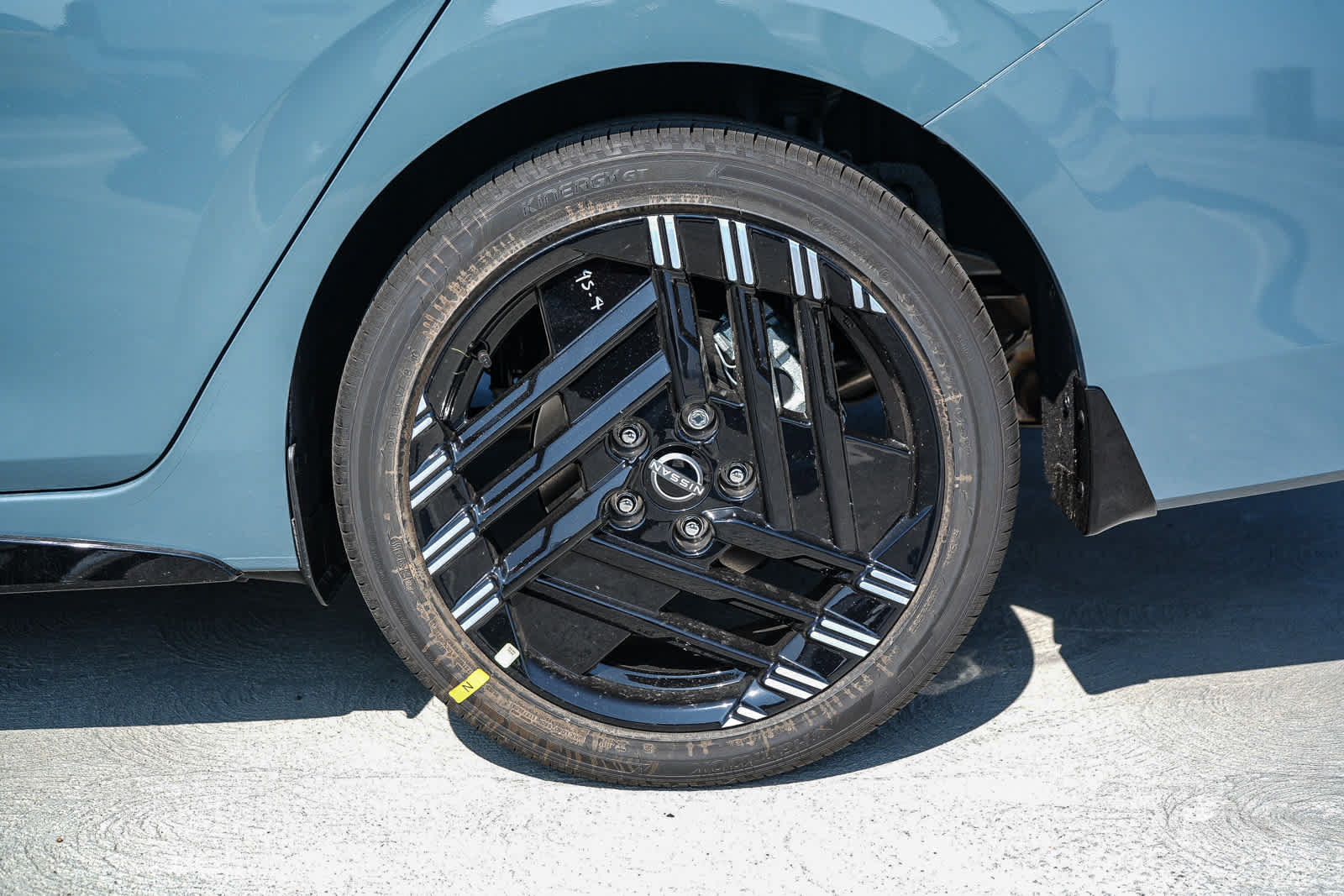 New 2027 Nissan Sentra SR FWD image 10