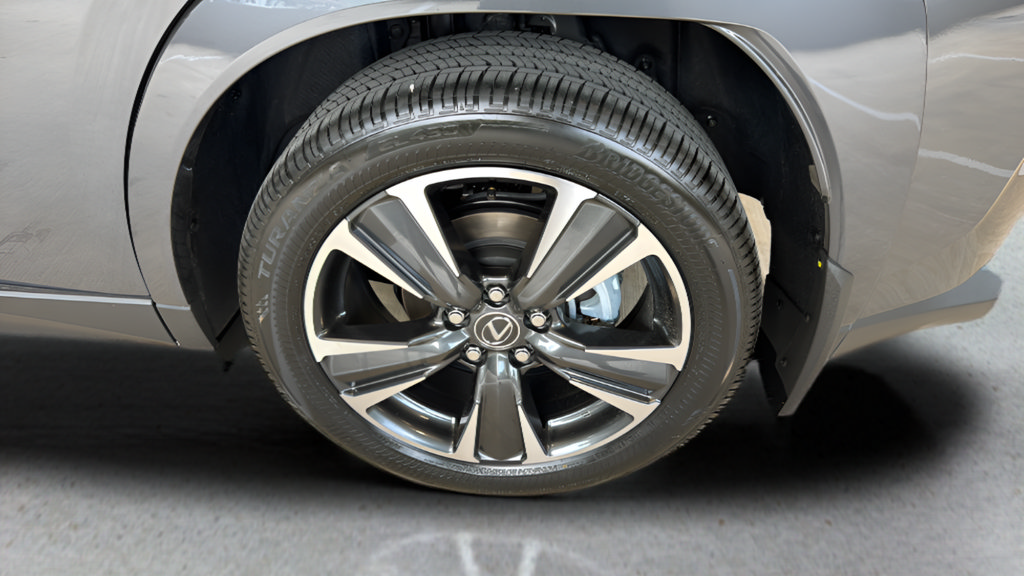 New 2026 Lexus UX 300h AWD image 31