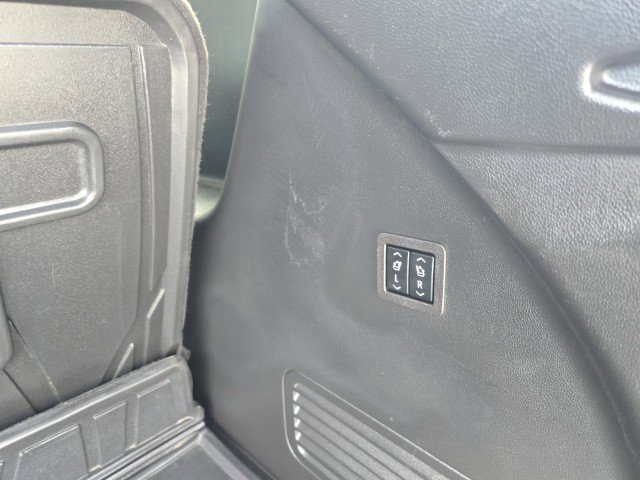 Used 2021 Buick Enclave Avenir w/ Avenir Technology Package image 31