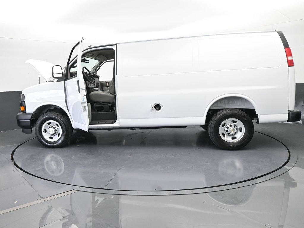 New 2025 Chevrolet Express 2500 w/ Driver Convenience Package image 71
