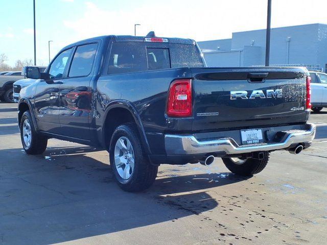 New 2026 RAM 1500 4x4 Crew Cab image 4