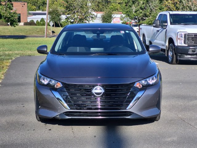 Used 2024 Nissan Sentra SV FWD image 16
