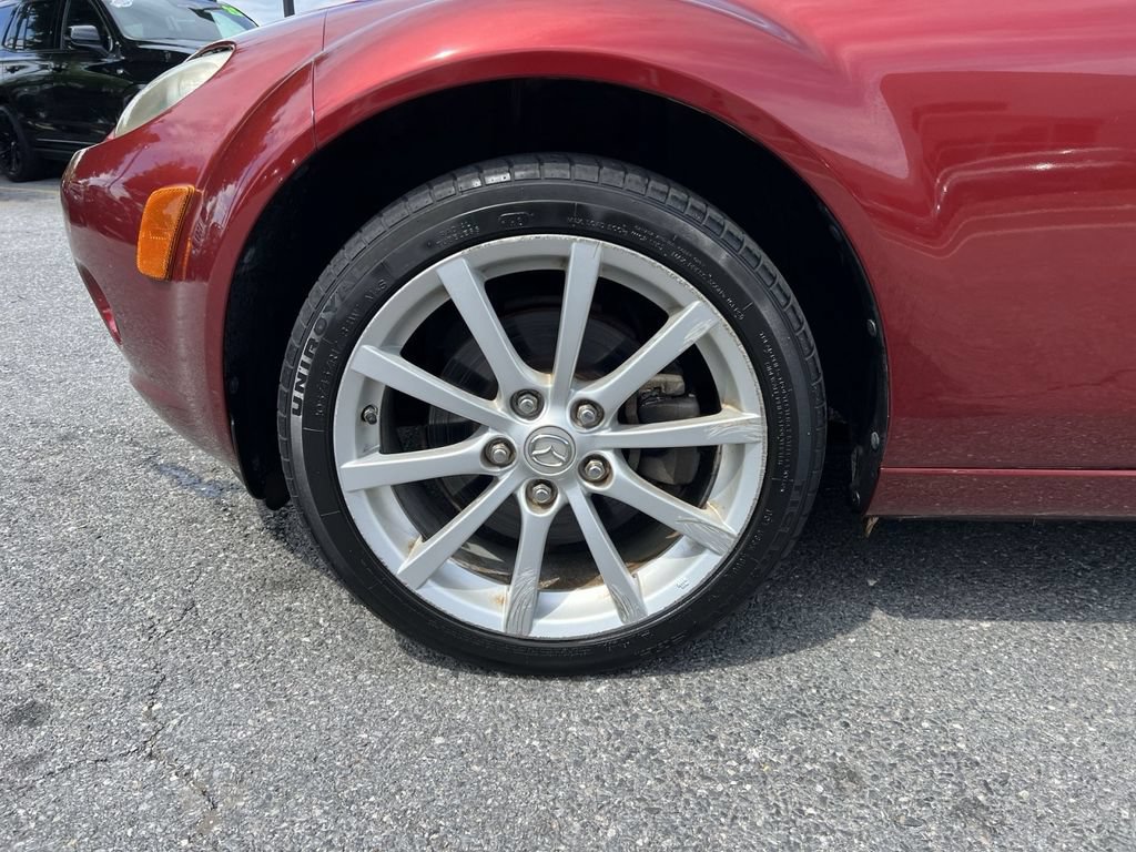 Used 2008 MAZDA MX-5 Miata Touring RWD image 12