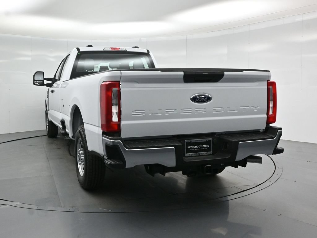 New 2026 Ford F250 XL w/ XL Chrome Package RWD image 22