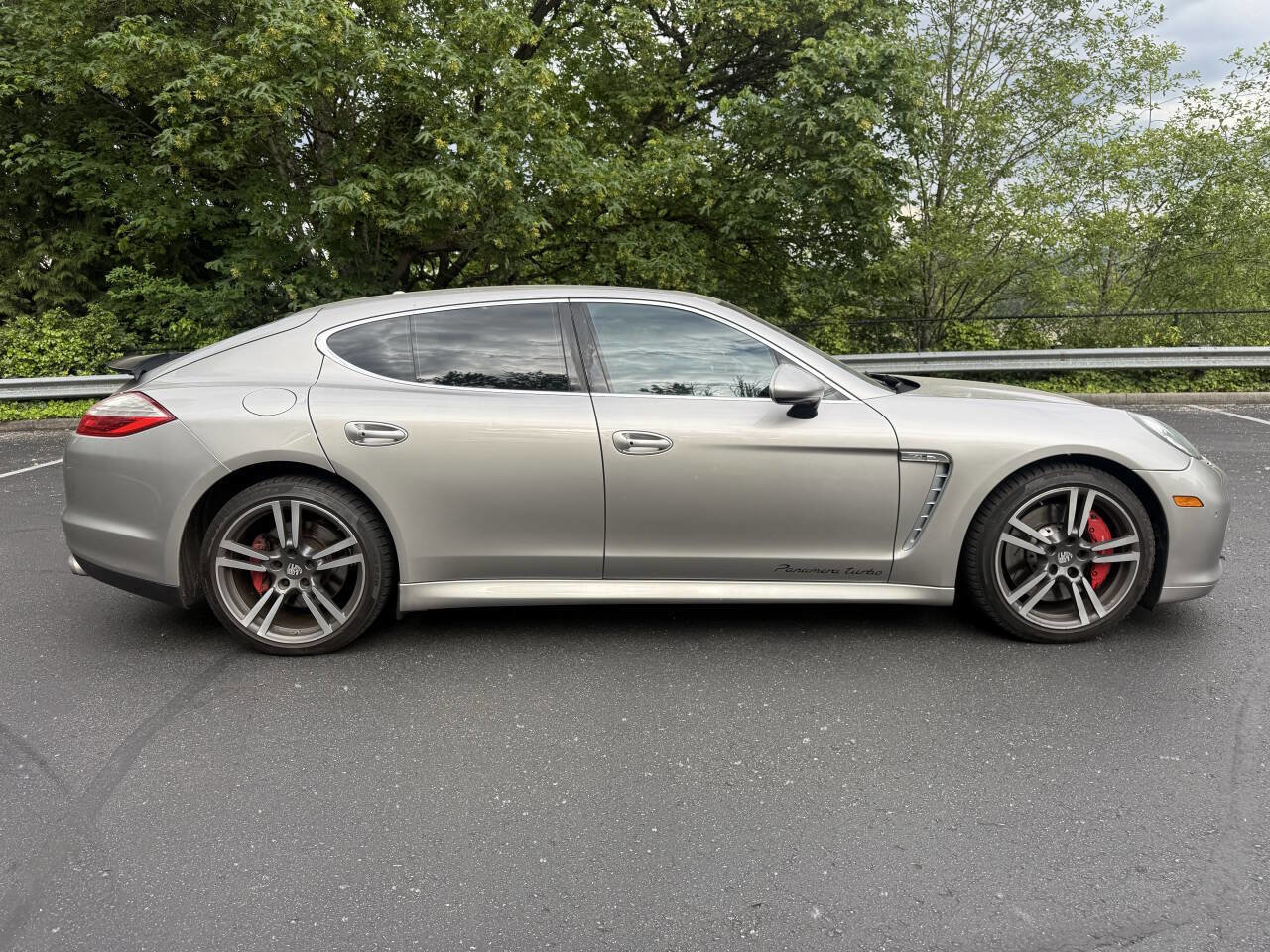 Used 2010 Porsche Panamera Turbo AWD/4WD image 29