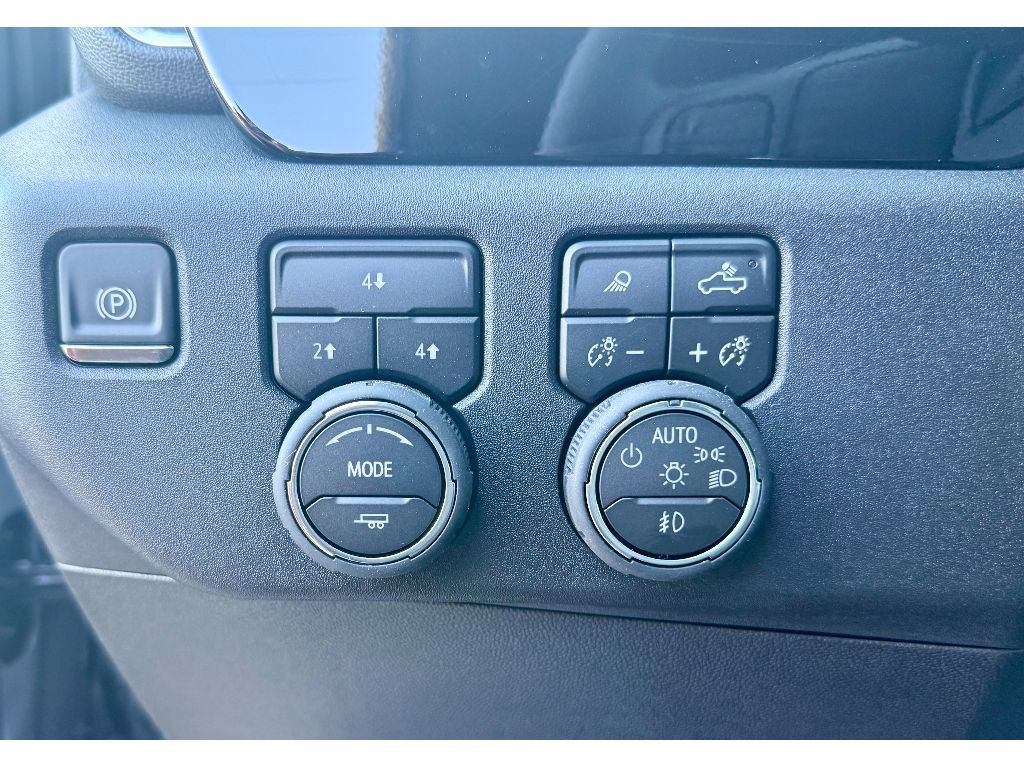 New 2026 Chevrolet Silverado 2500 LT image 21