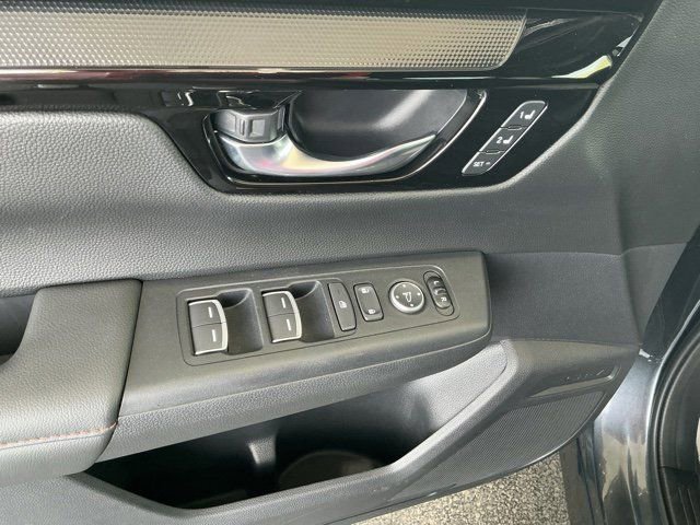 Used 2025 Honda CR-V Sport Touring image 16