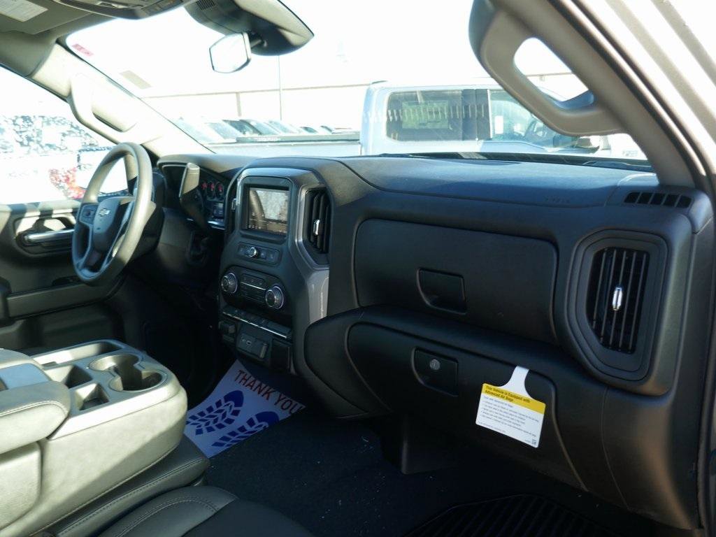 New 2026 Chevrolet Silverado 1500 W/T w/ WT Value Package image 9