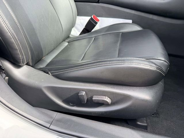 Used 2023 Nissan Maxima SL image 11
