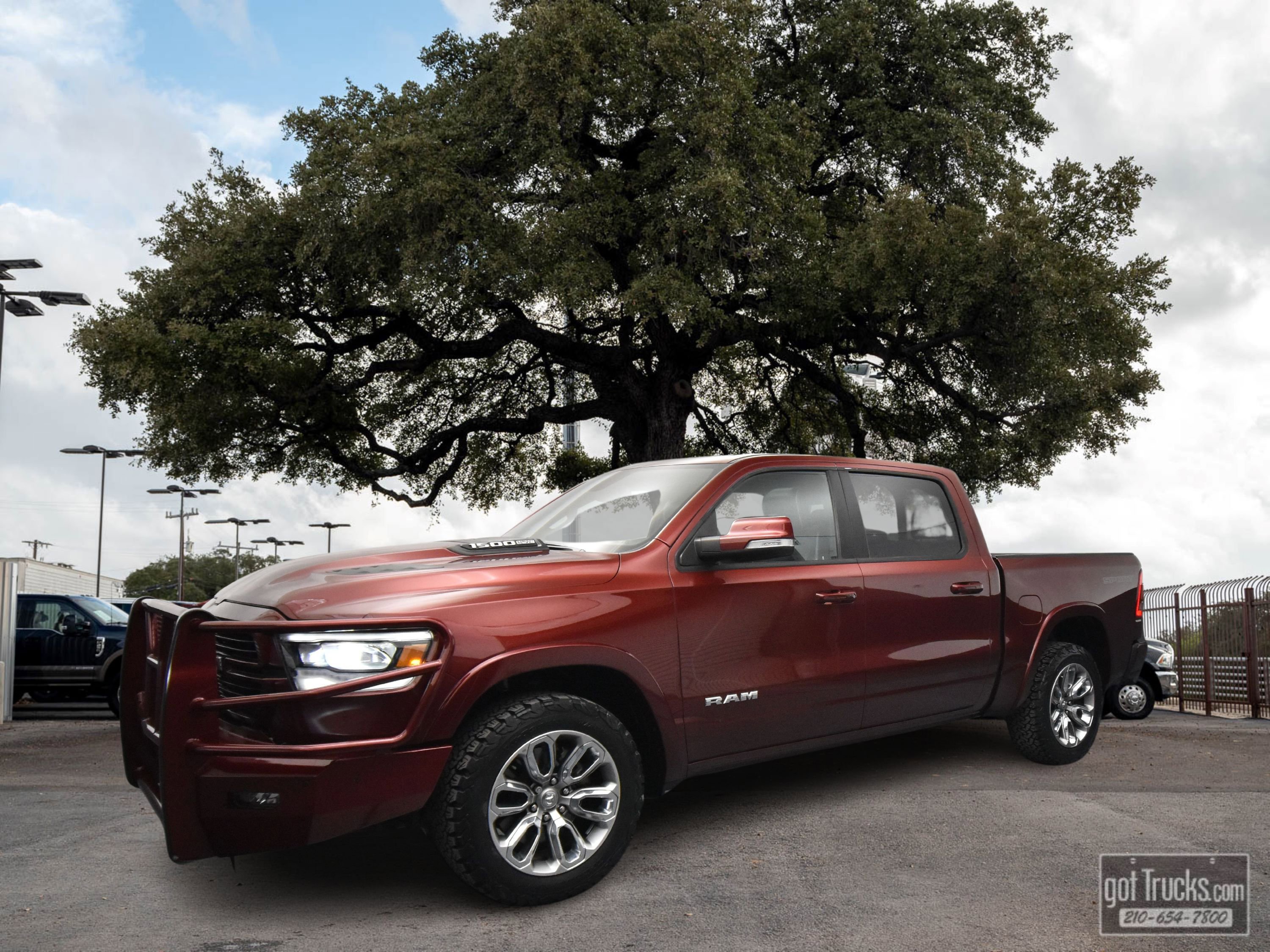Used 2019 RAM 1500 Laramie w/ Sport Appearance Package