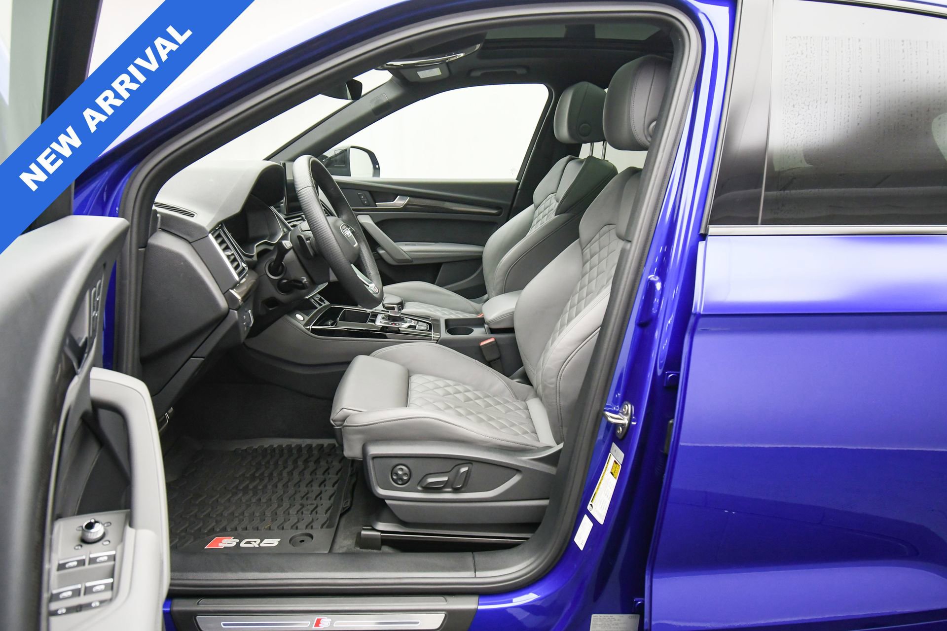 Used 2025 Audi SQ5 Premium Plus image 19