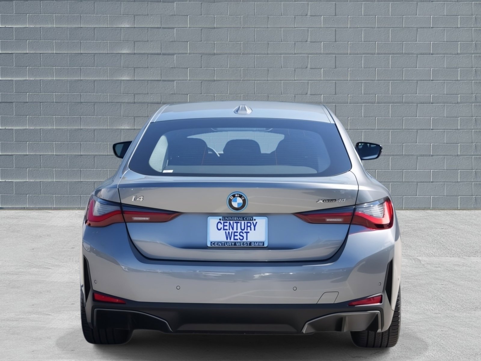 Certified 2025 BMW i4 xDrive40i image 5