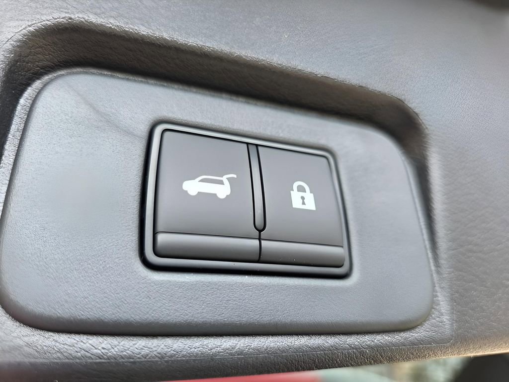 New 2026 Nissan Rogue SV image 9