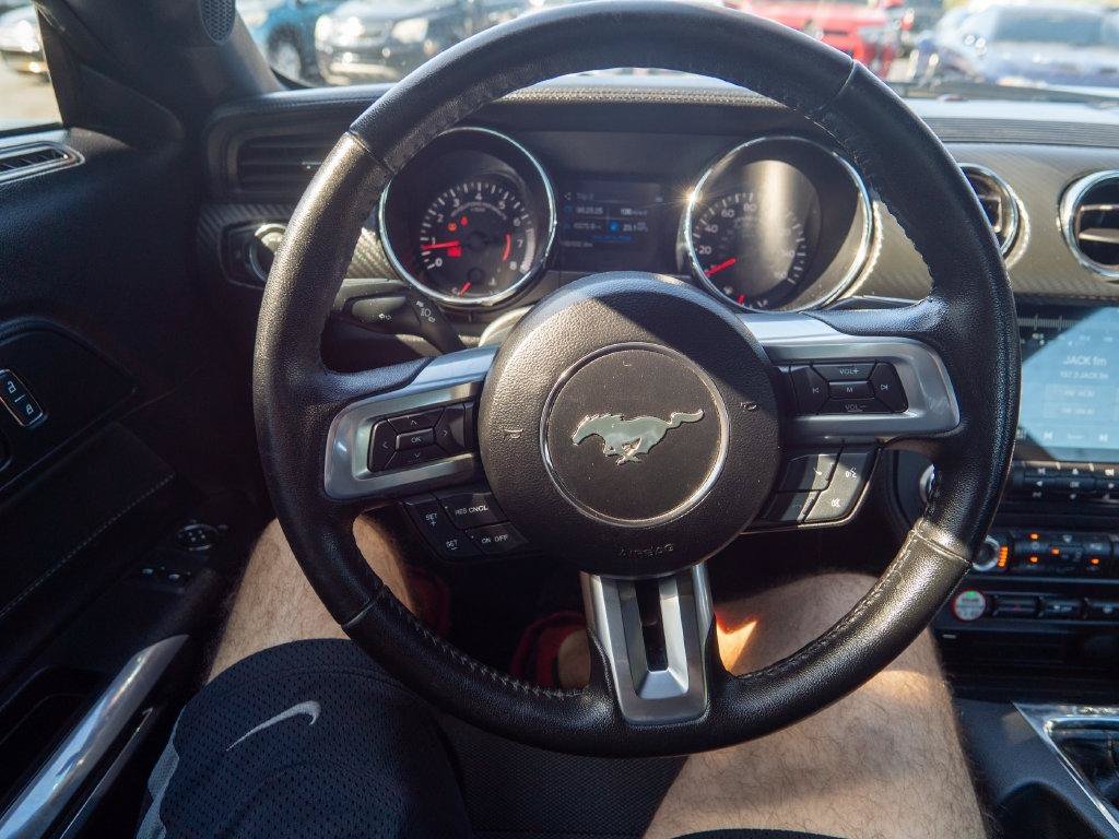 Used 2017 Ford Mustang Coupe RWD image 16