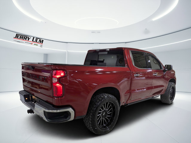 Used 2023 Chevrolet Silverado 1500 LTZ w/ LTZ Convenience Package II AWD/4WD image 3