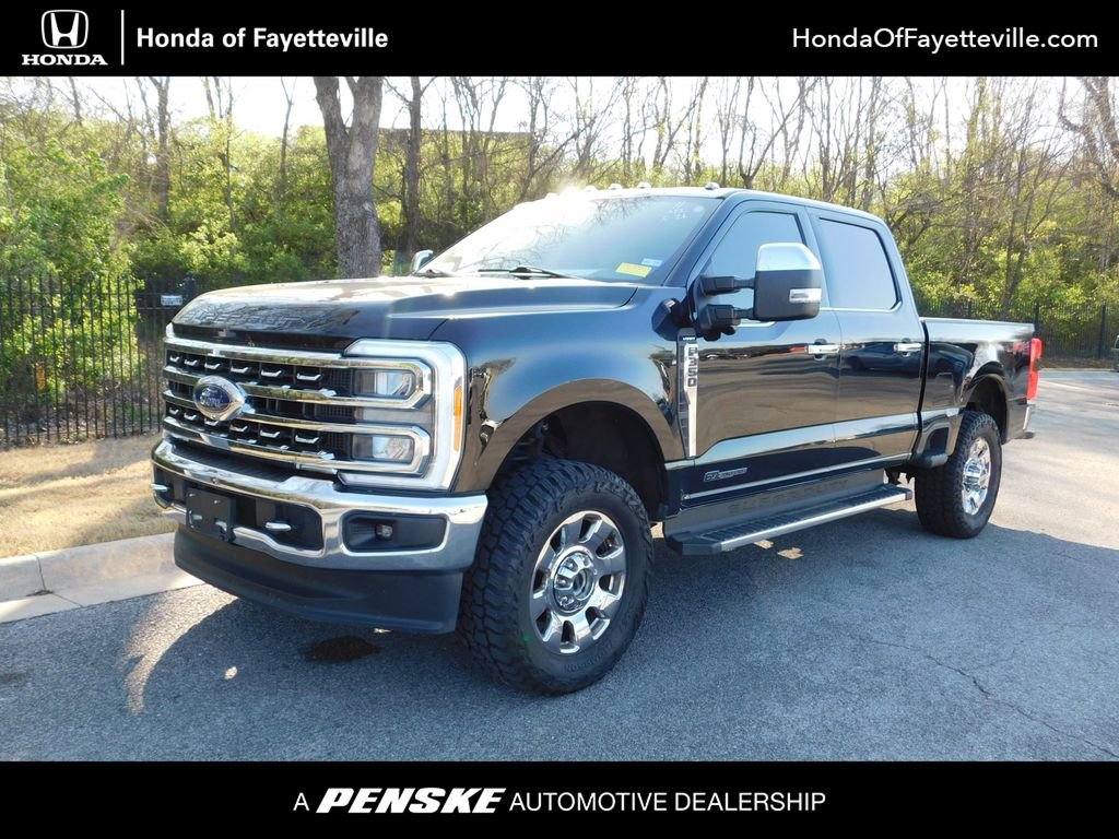 Used 2023 Ford F350 Lariat w/ Chrome Package image 1
