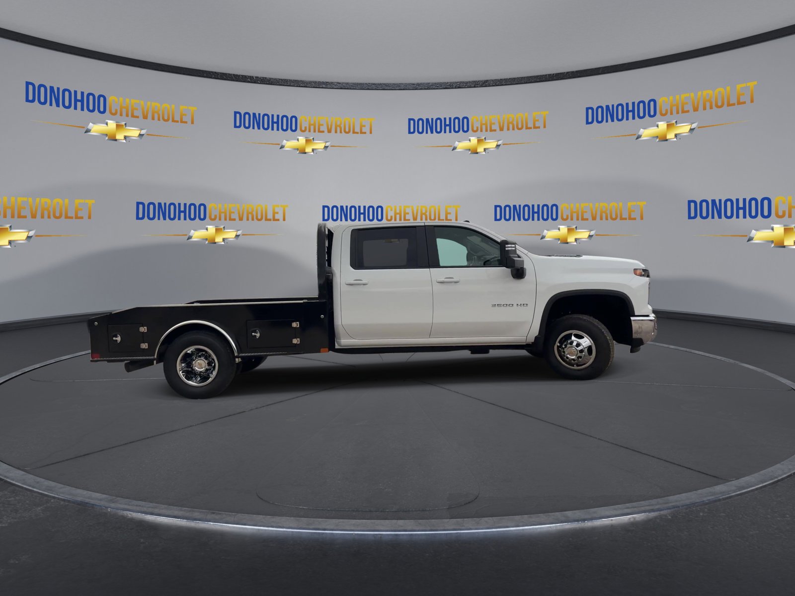 New 2026 Chevrolet Silverado 3500 LT w/ Convenience Package image 9