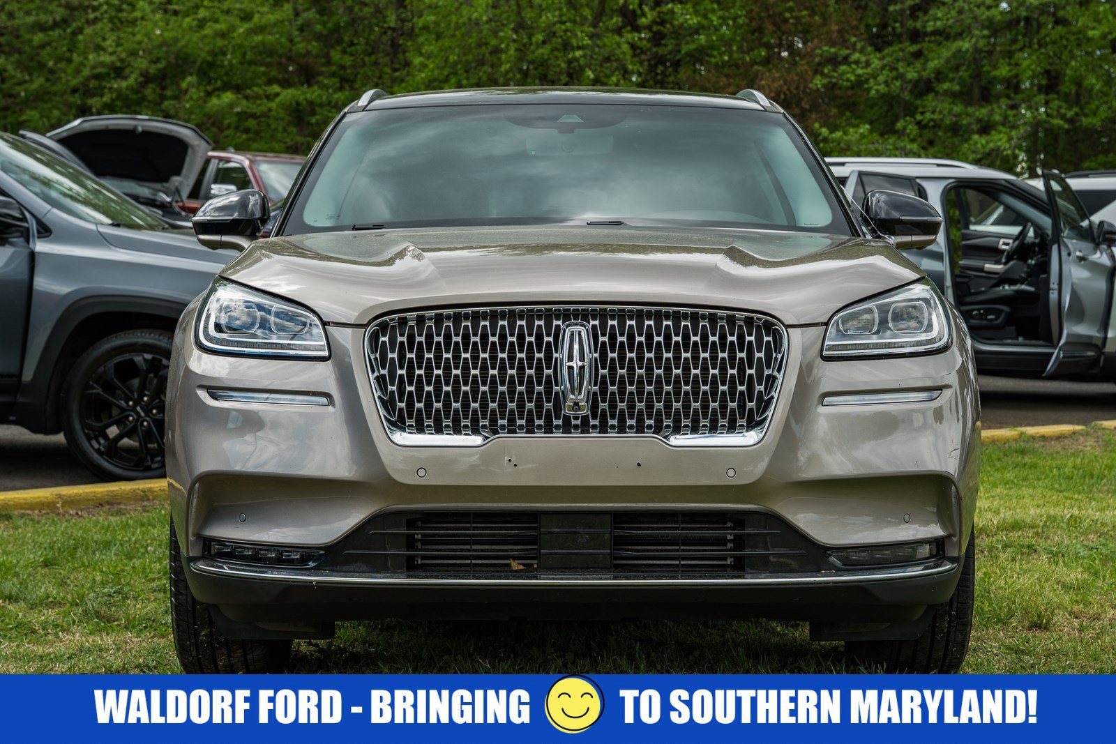 Used 2020 Lincoln Corsair Reserve w/ Equipment Group 201A AWD/4WD image 2