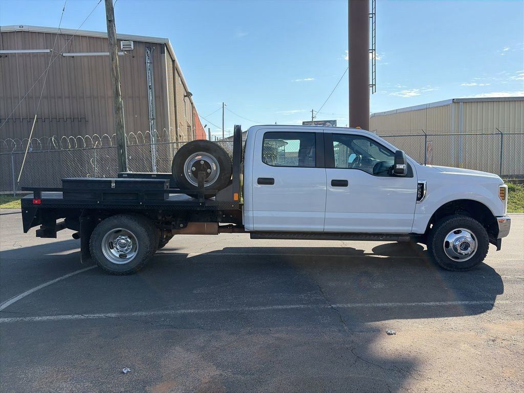 Used 2019 Ford F350 XL w/ Power Equipment Group image 8