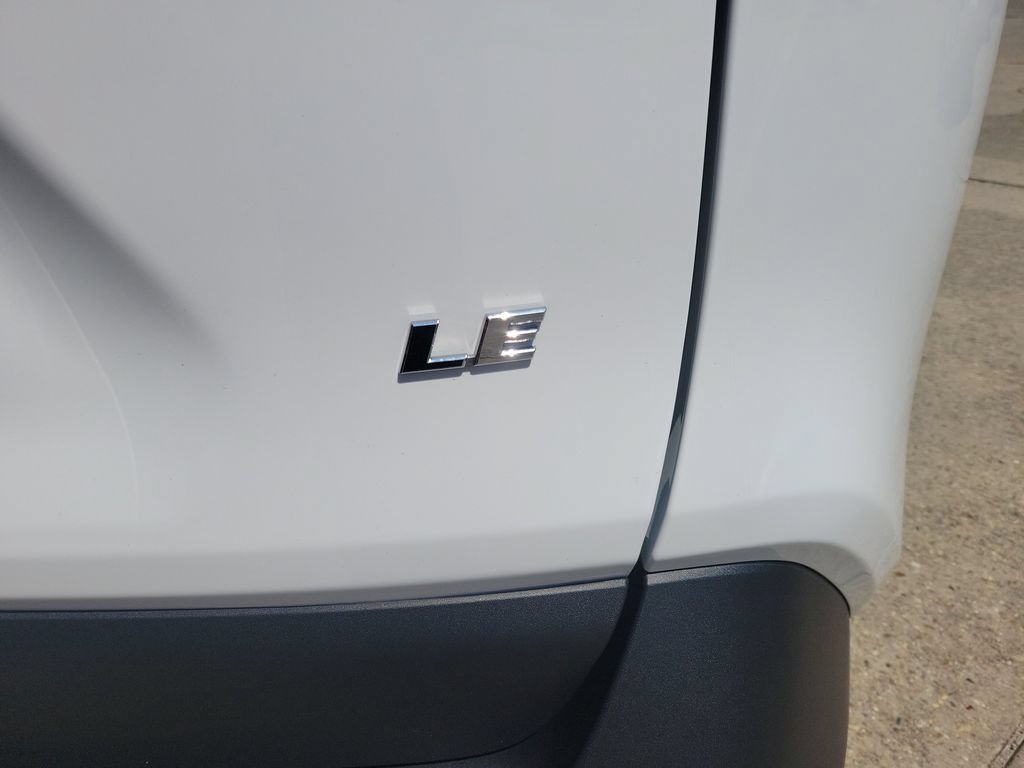 Certified 2025 Toyota RAV4 LE FWD image 7