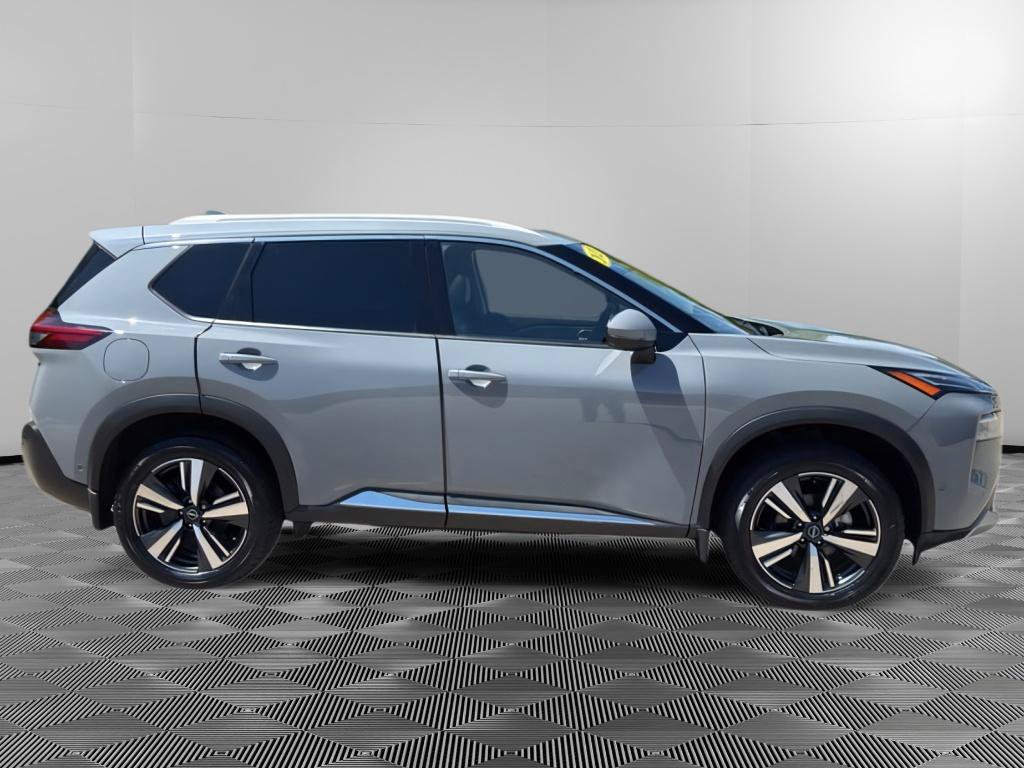 Used 2023 Nissan Rogue Platinum w/ Platinum Premium Package AWD/4WD image 4