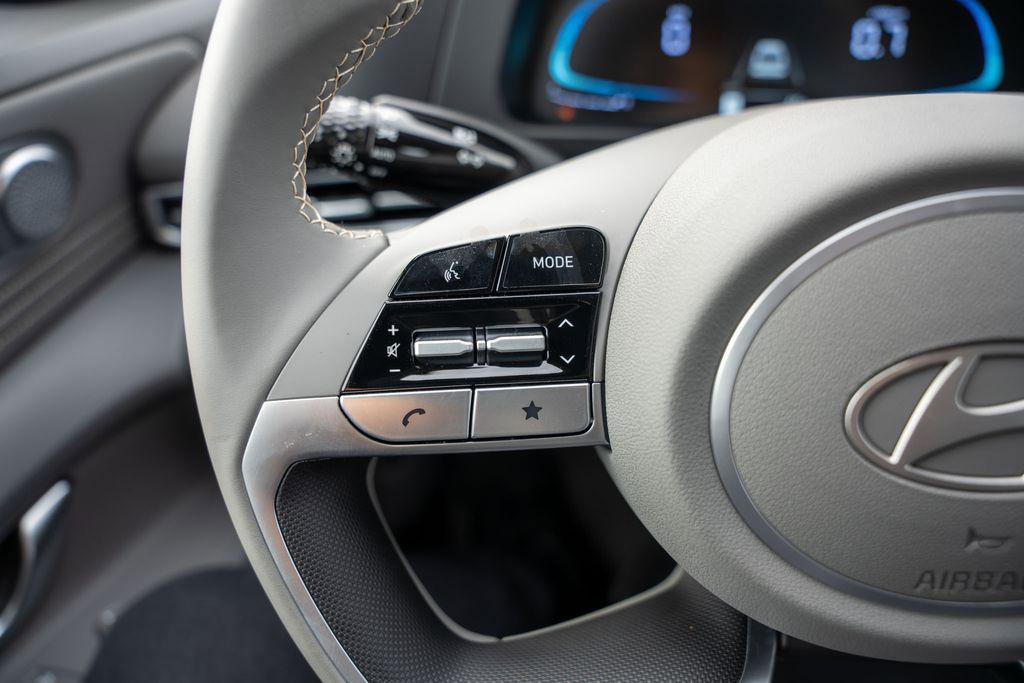 New 2025 Hyundai Elantra Sport image 21