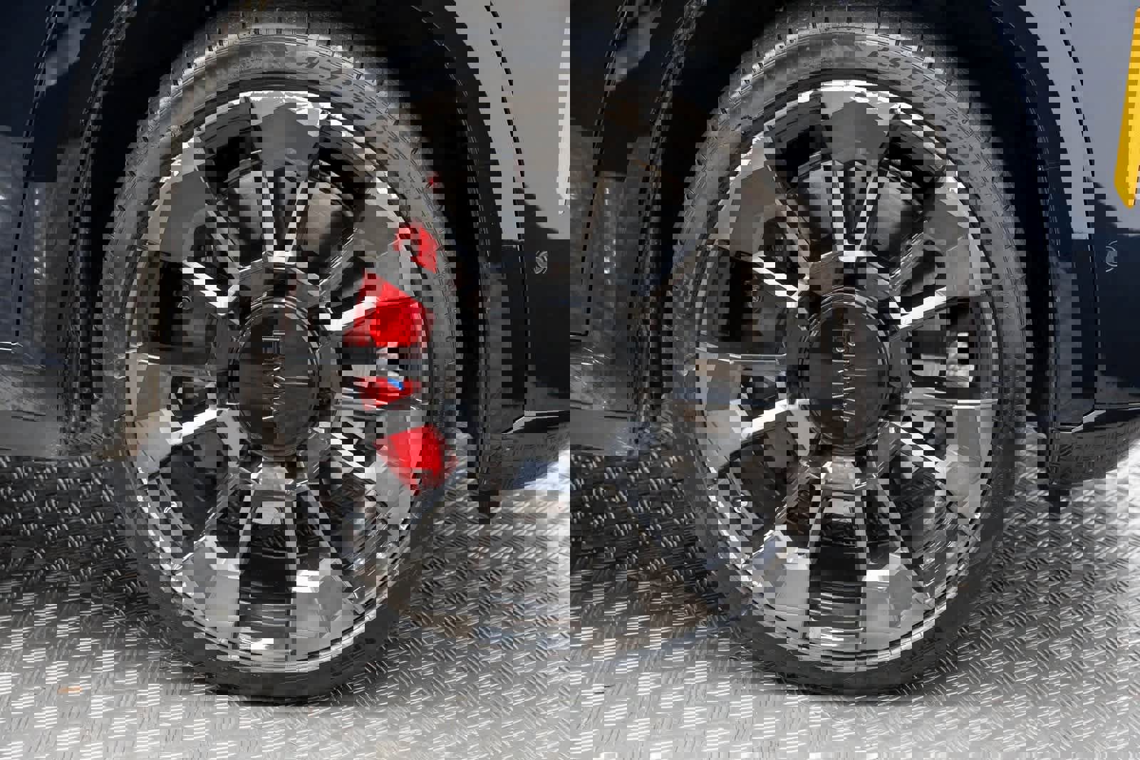 Used 2024 BMW XM image 55