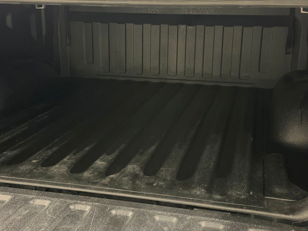 Used 2021 RAM 1500 Laramie w/ Advanced Safety Group image 22