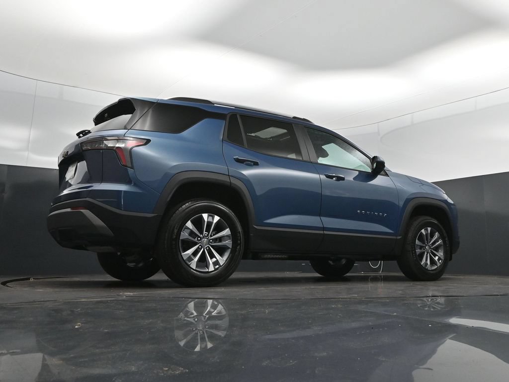 New 2027 Chevrolet Equinox LT w/ Convenience Package II FWD image 42