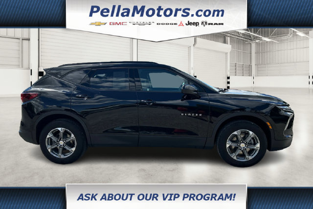 Used 2023 Chevrolet Blazer LT w/ Convenience Package FWD image 2