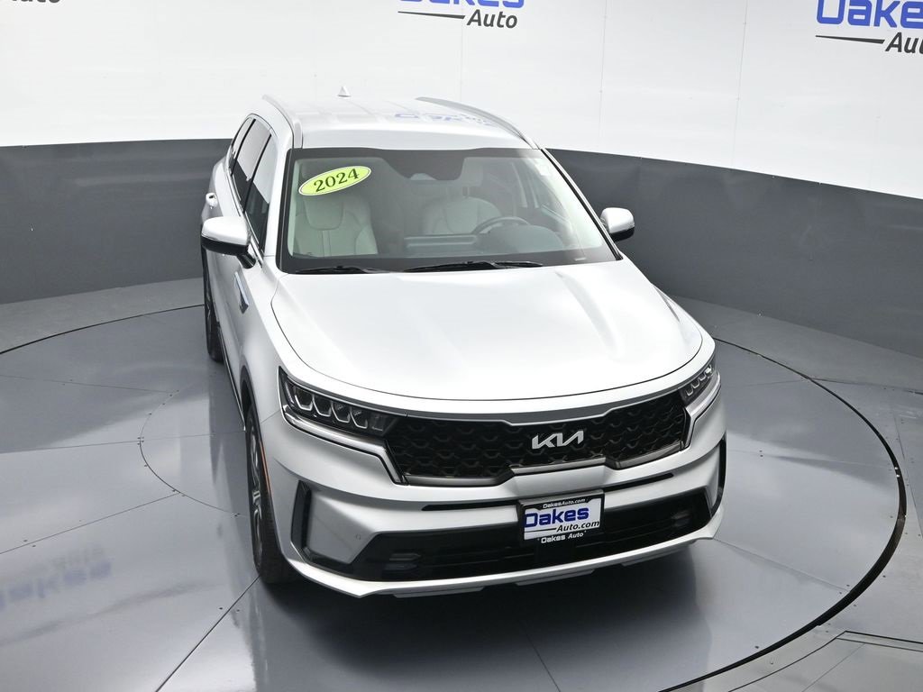 Certified 2024 Kia Sorento EX image 50