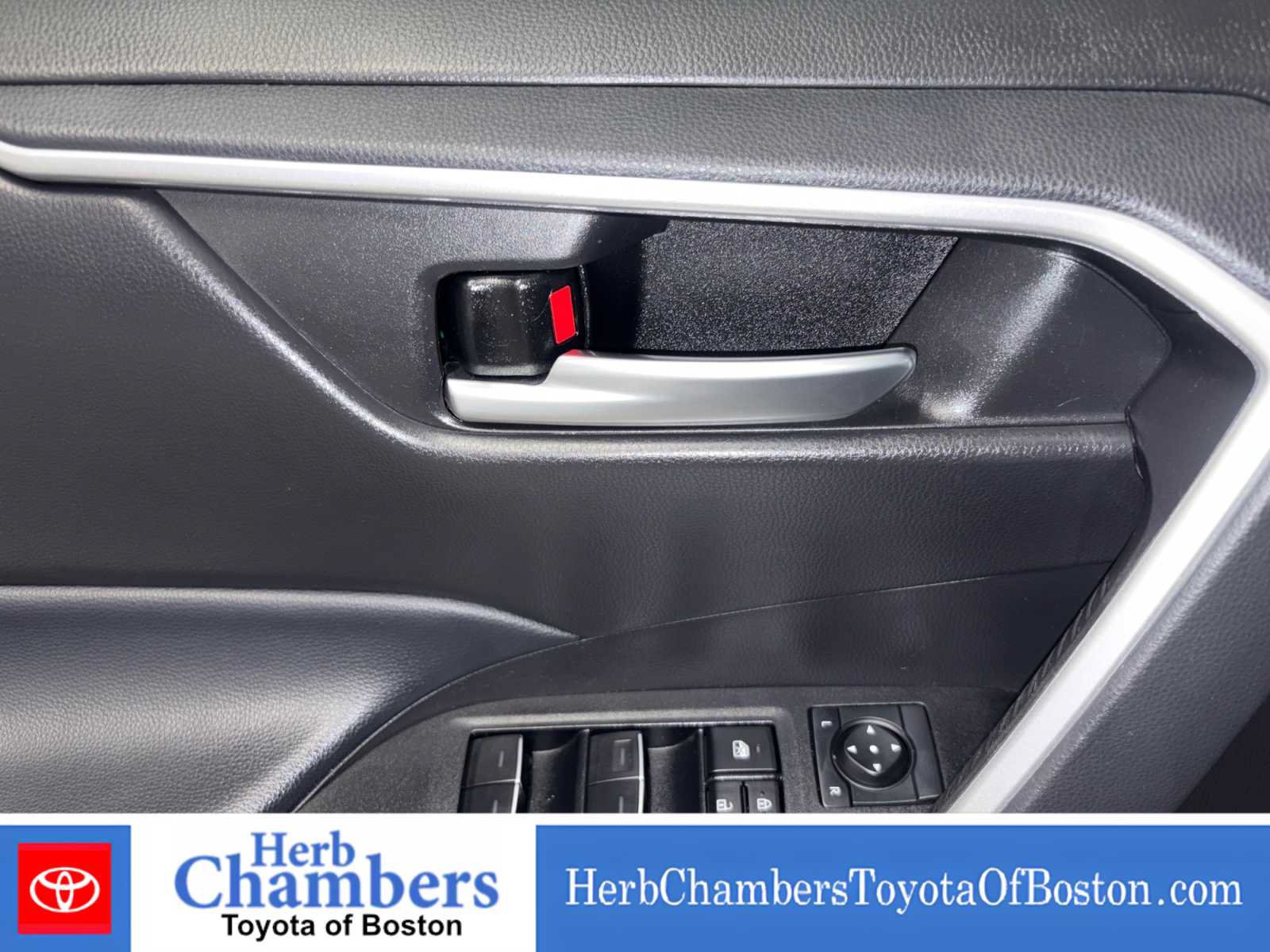 Used 2023 Toyota RAV4 XLE w/ Convenience Package AWD/4WD image 14