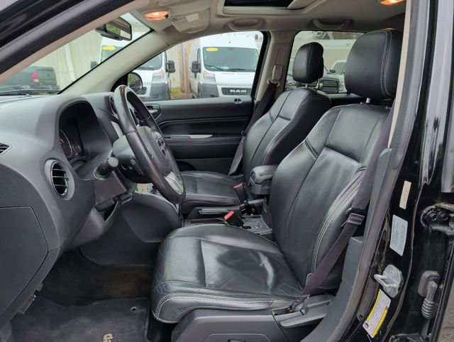 Used 2017 Jeep Compass High Altitude image 12