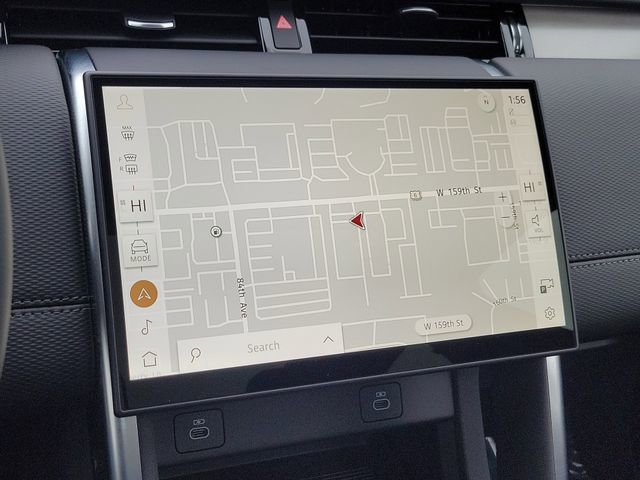 Used 2025 Land Rover Discovery Sport Dynamic SE image 32