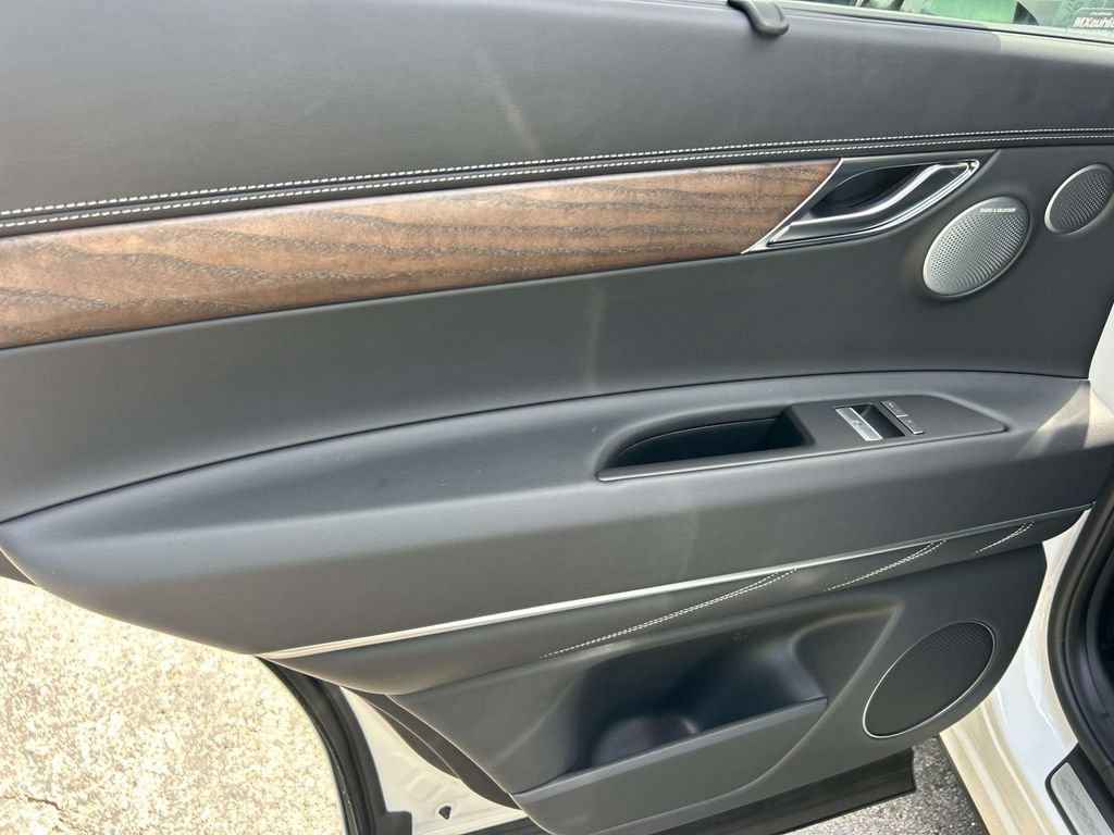 New 2027 Genesis GV80 3.5T Advanced AWD/4WD image 19