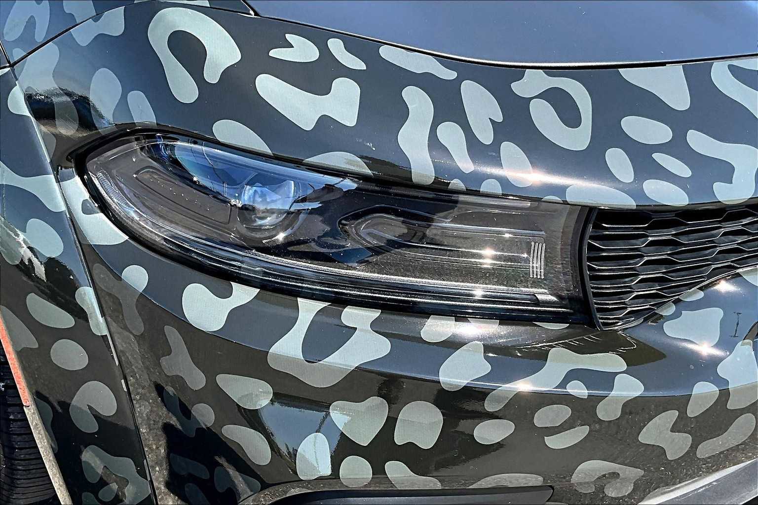 Used 2023 Dodge Charger SRT Hellcat w/ Harman/Kardon Audio Group image 25