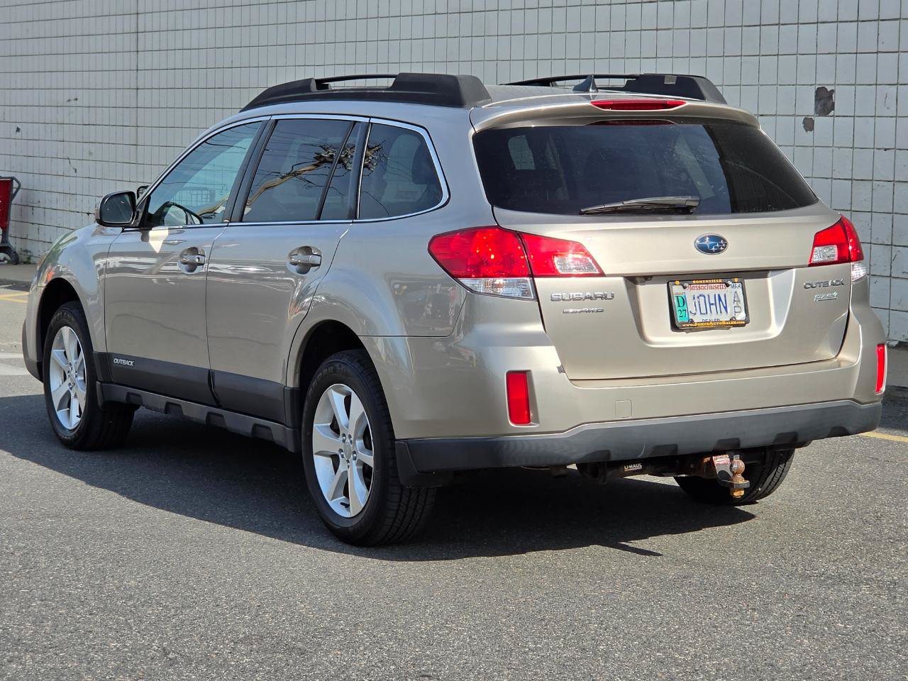 Used 2014 Subaru Outback 2.5i Limited w/ Moonroof Package AWD/4WD image 5