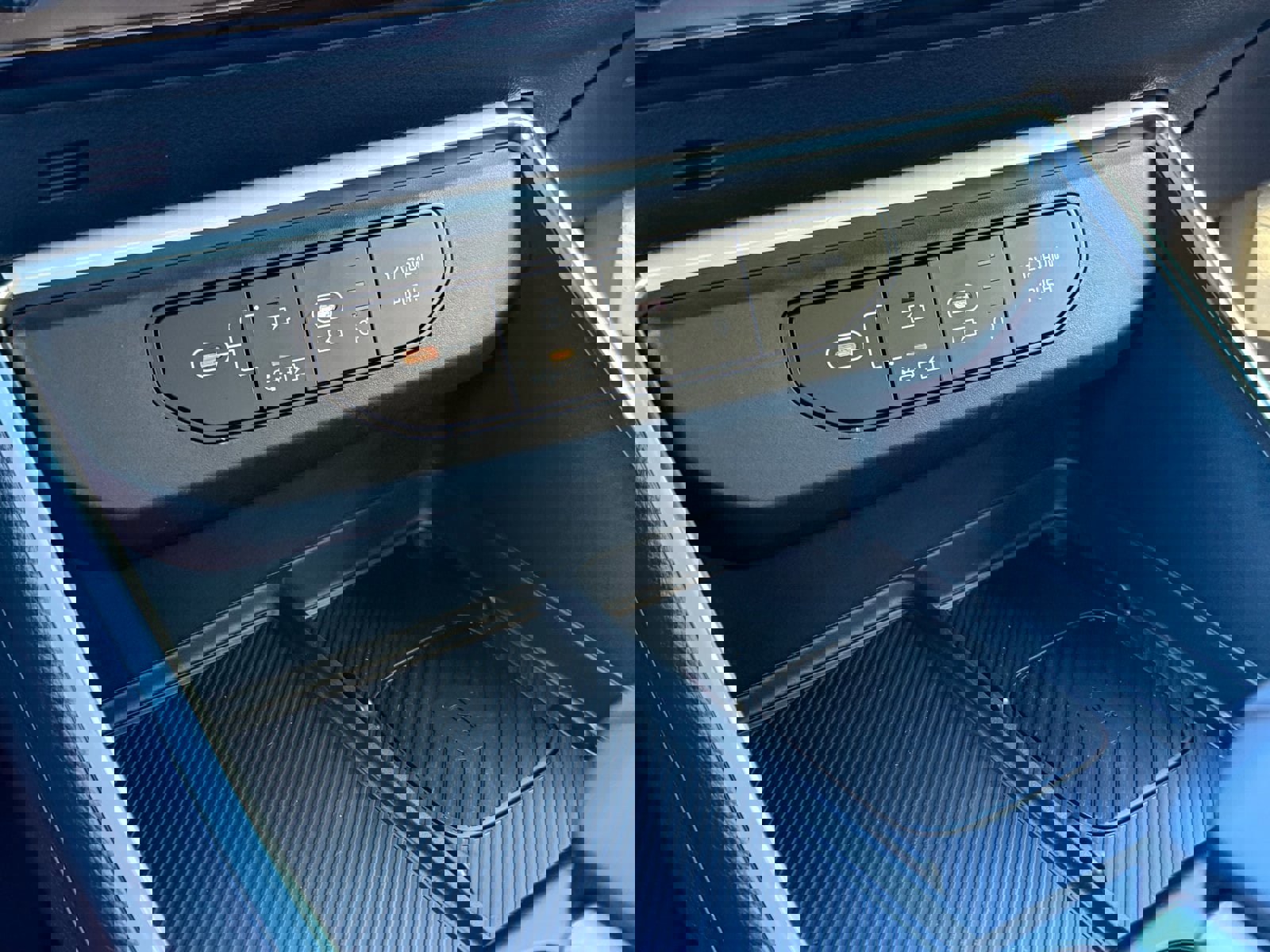 New 2026 Kia Carnival SX Prestige image 21