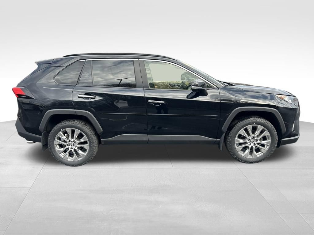 Certified 2020 Toyota RAV4 Limited image 7