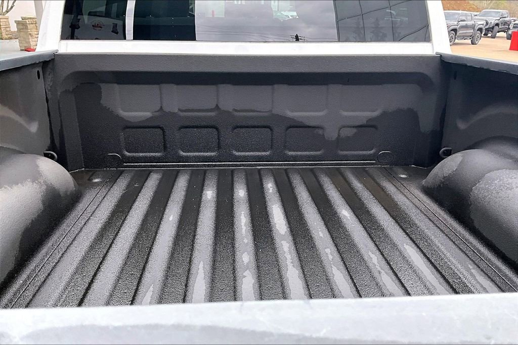 Used 2016 RAM 1500 Express image 25