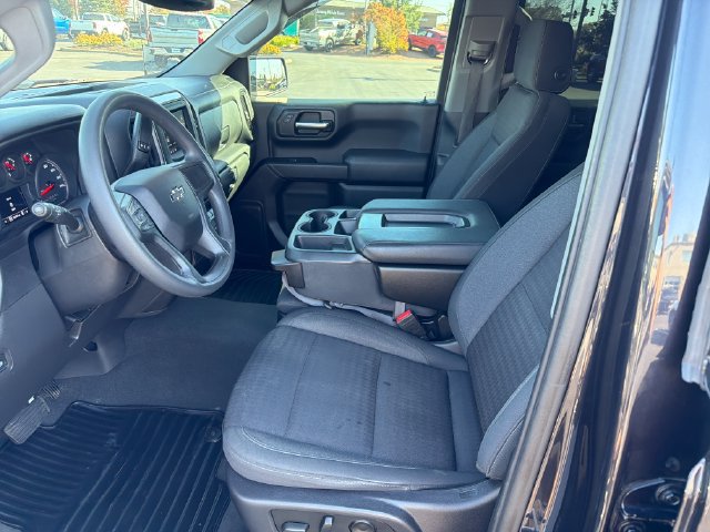 Used 2022 Chevrolet Silverado 1500 Custom Trail Boss AWD/4WD image 9