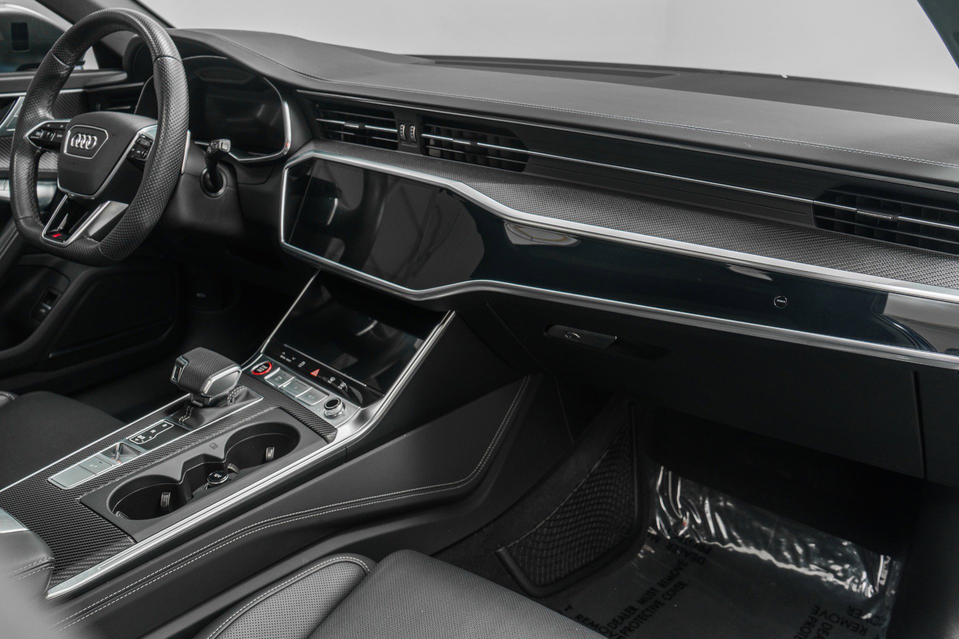 Used 2024 Audi RS 6 performance w/ Black Optic Package image 14