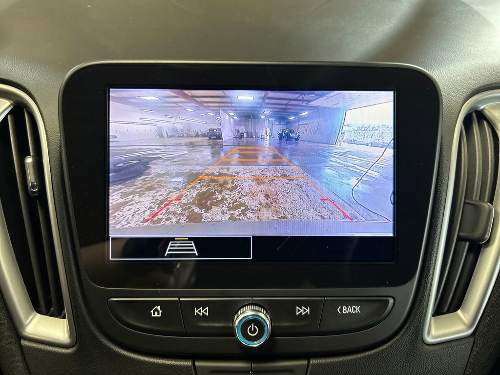 Used 2024 Chevrolet Malibu LT FWD image 23