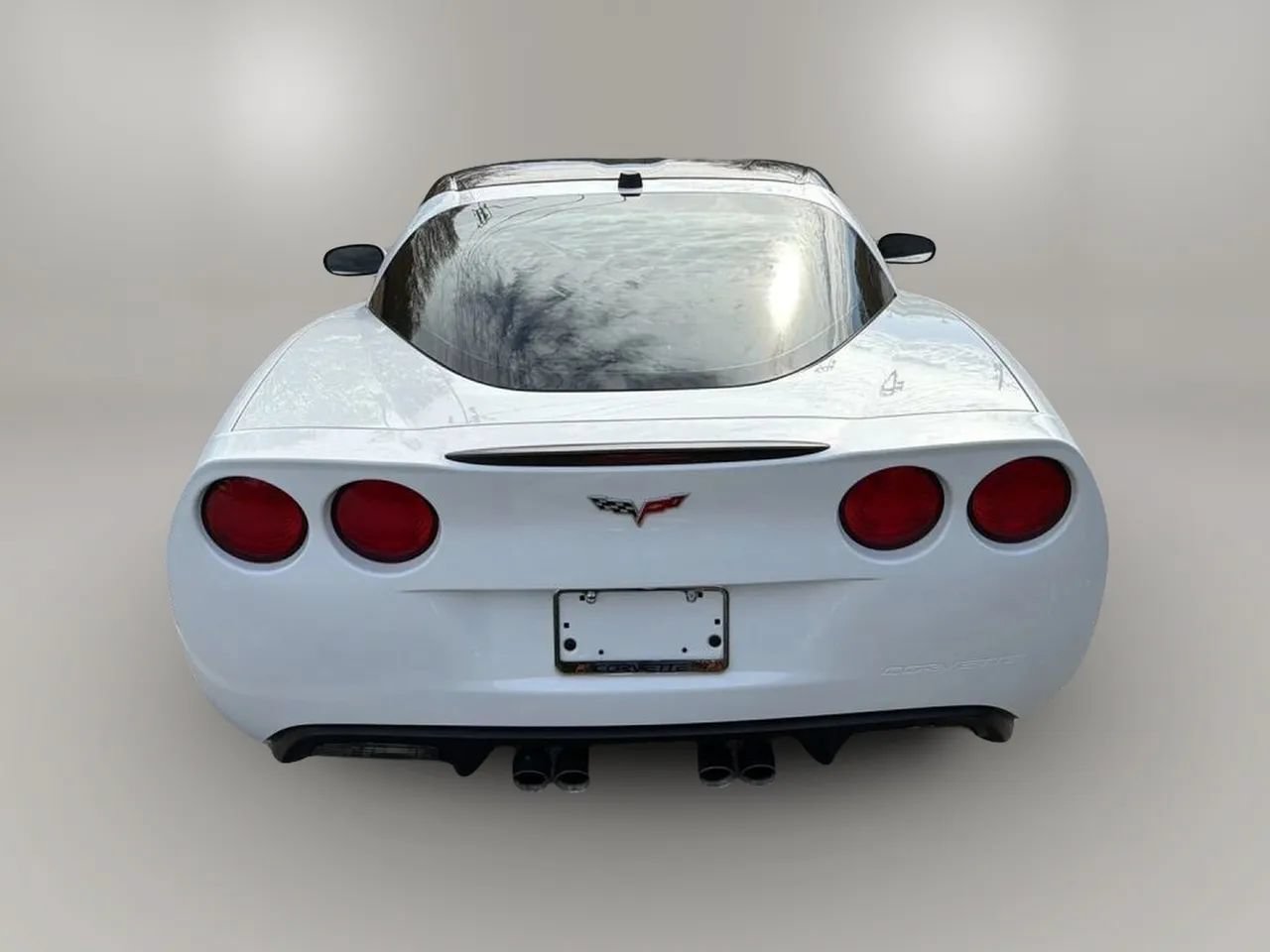 Used 2005 Chevrolet Corvette Coupe w/ Preferred Equipment Group RWD image 3