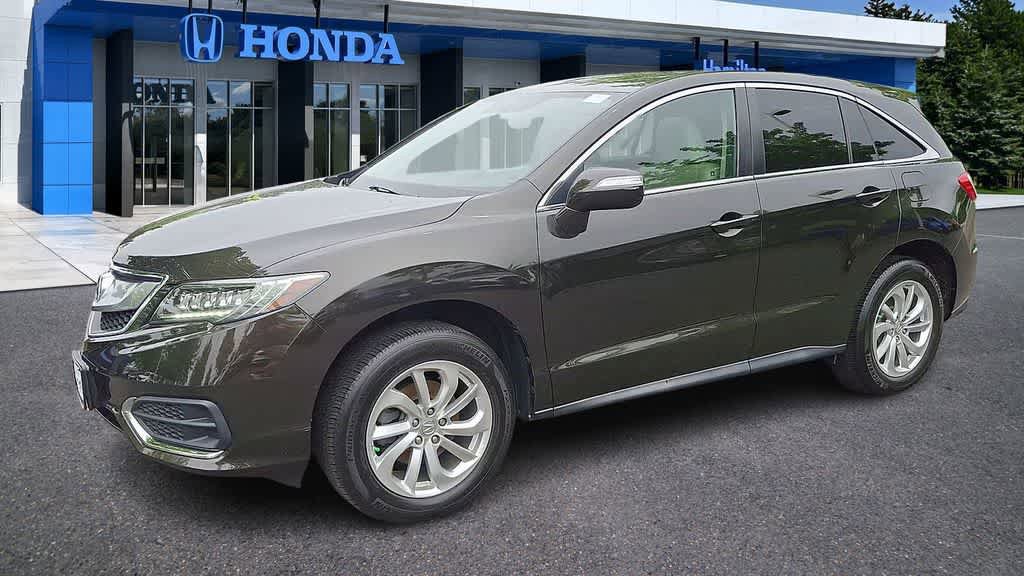 Used 2017 Acura RDX AWD w/ Technology Package image 4