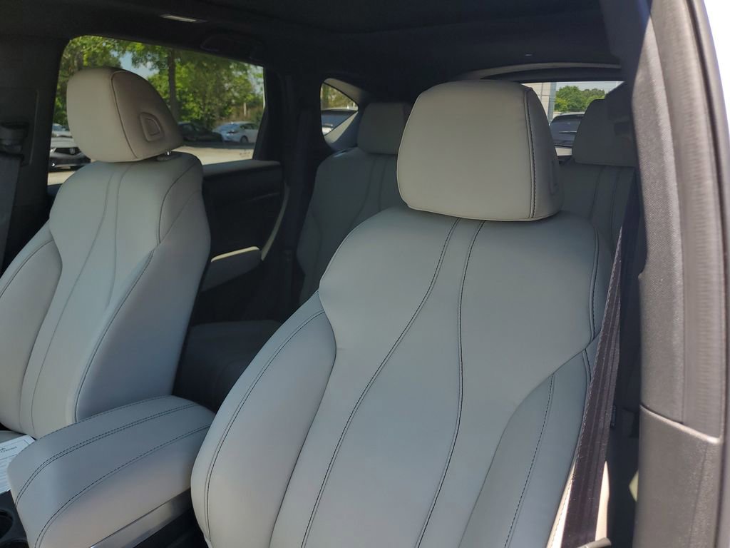 Certified 2025 Acura RDX SH-AWD image 17