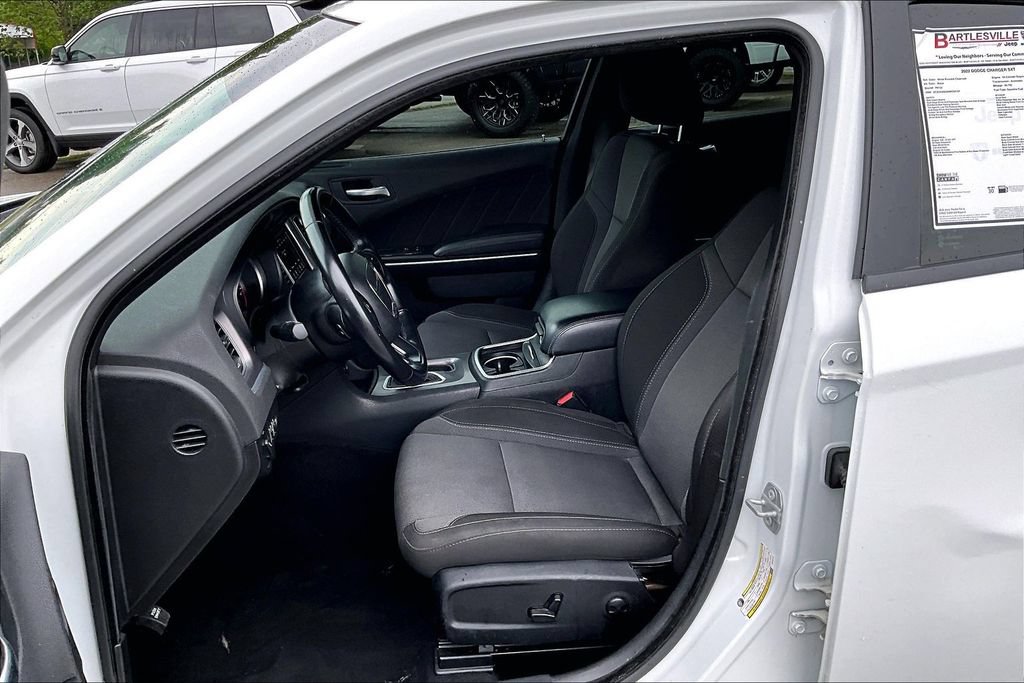 Used 2022 Dodge Charger SXT RWD image 21
