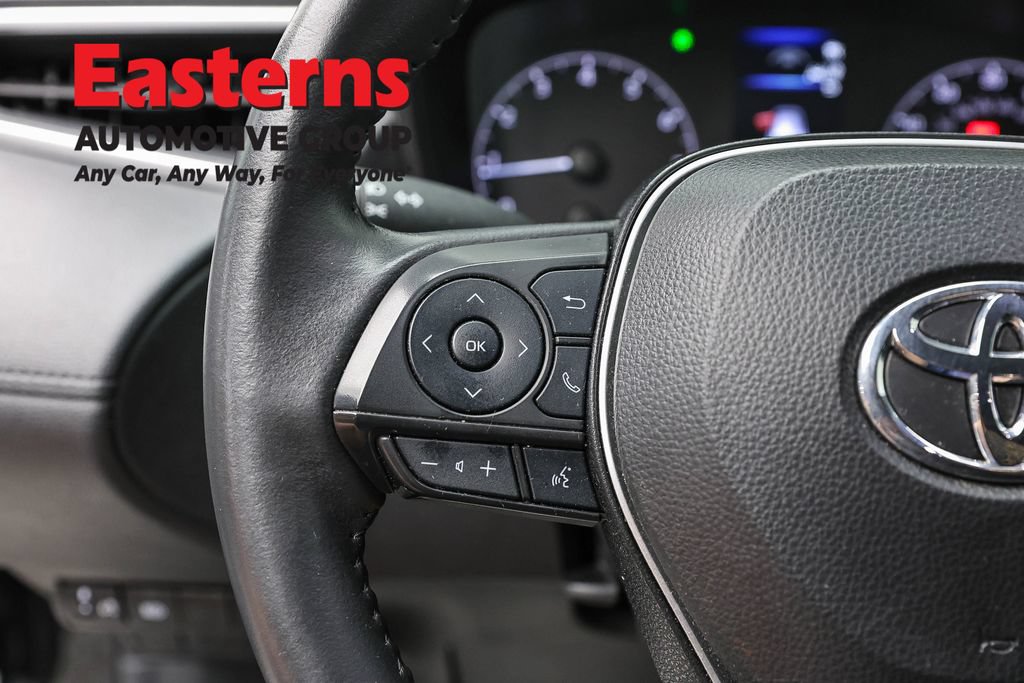 Used 2024 Toyota Corolla Cross LE FWD image 14