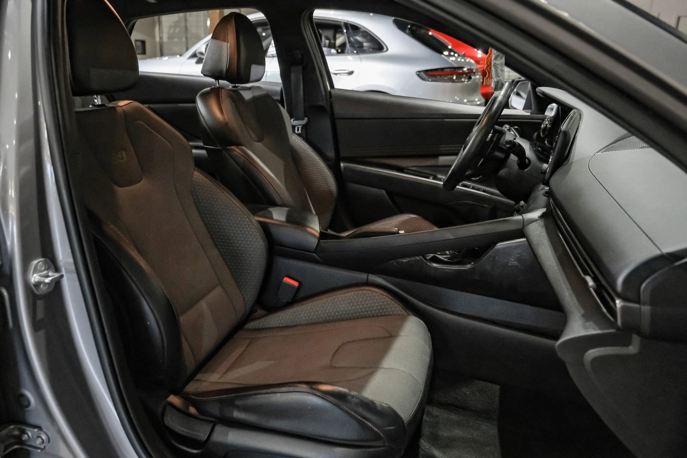 Used 2022 Hyundai Elantra N Line image 29